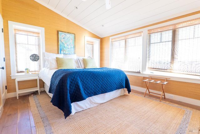 1135 Rutherford Rd, Rutherford, CA 94558