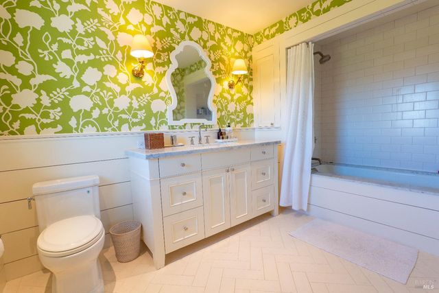 1135 Rutherford Rd, Rutherford, CA 94558