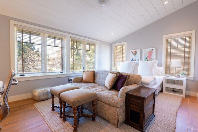 1135 Rutherford Rd, Rutherford, CA 94558