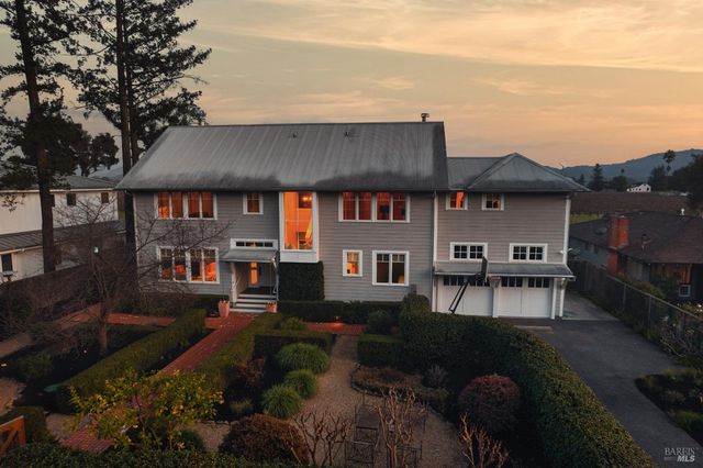 1135 Rutherford Rd, Rutherford, CA 94558