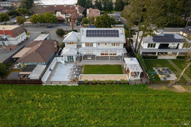 1135 Rutherford Rd, Rutherford, CA 94558