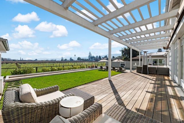 1135 Rutherford Rd, Rutherford, CA 94558