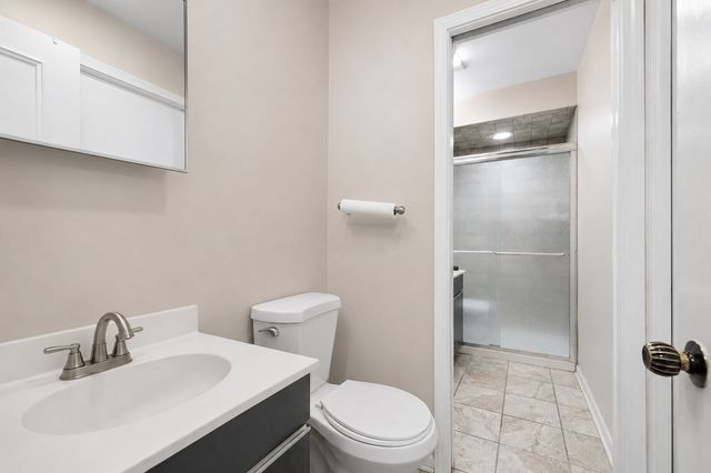 3856 Rutgers Lane, Northbrook, IL 60062