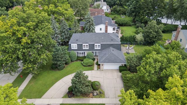 3856 Rutgers Lane, Northbrook, IL 60062