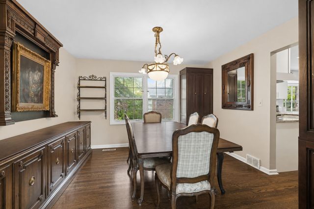 3856 Rutgers Lane, Northbrook, IL 60062