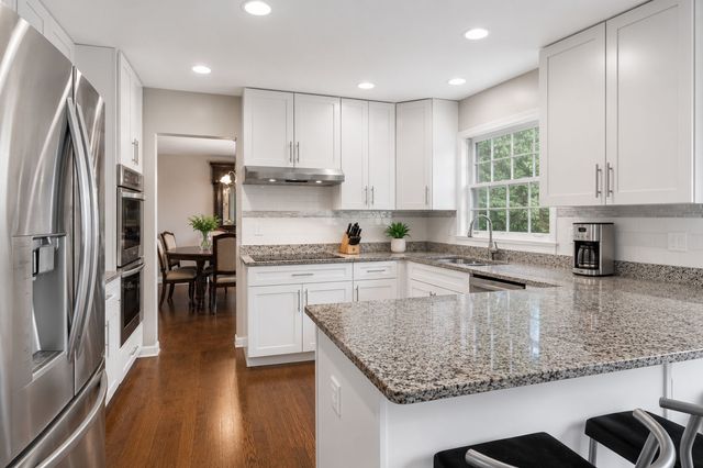 3856 Rutgers Lane, Northbrook, IL 60062