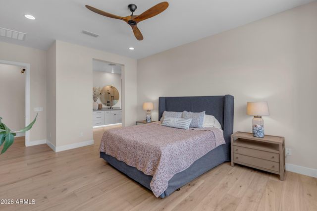 33939 N MALPAIS HILLS Trail, Queen Creek, AZ 85144