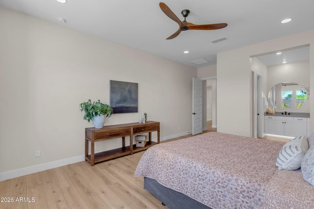 33939 N MALPAIS HILLS Trail, Queen Creek, AZ 85144