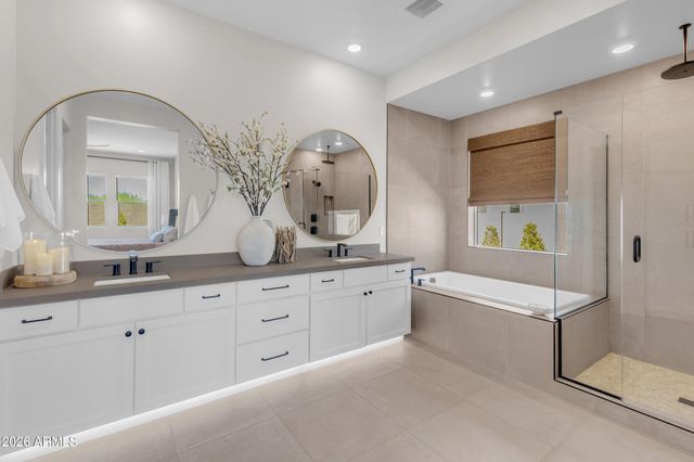 33939 N MALPAIS HILLS Trail, Queen Creek, AZ 85144