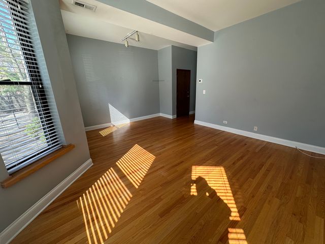 4633 N Kenmore Avenue 1S, Chicago, IL 60640