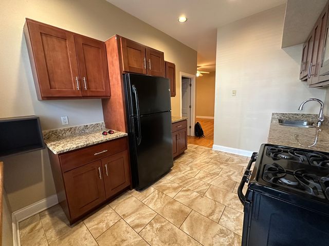 4633 N Kenmore Avenue 1S, Chicago, IL 60640