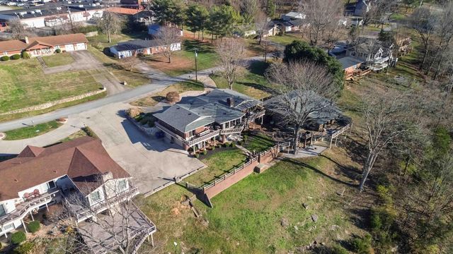 275 Lakeview Drive, Somerset, KY 42503