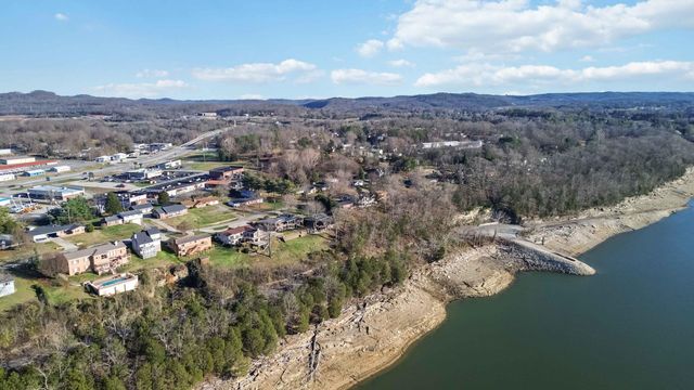 275 Lakeview Drive, Somerset, KY 42503