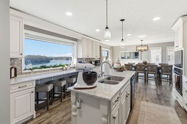 275 Lakeview Drive, Somerset, KY 42503