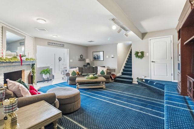 275 Lakeview Drive, Somerset, KY 42503