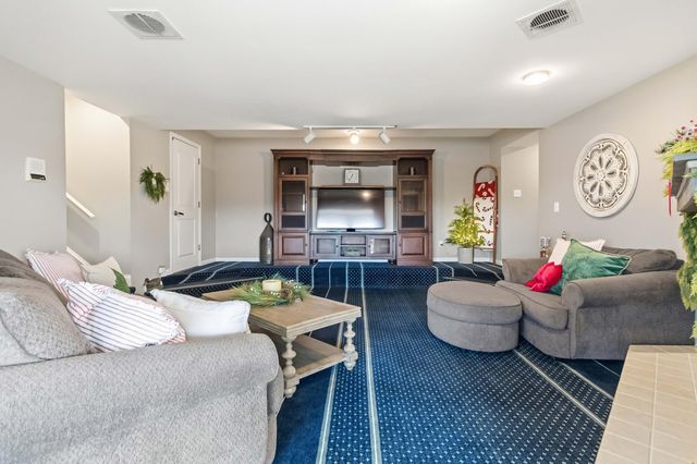 275 Lakeview Drive, Somerset, KY 42503