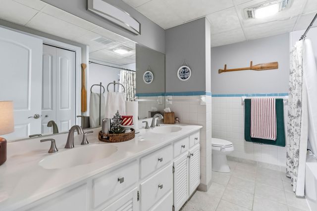 275 Lakeview Drive, Somerset, KY 42503