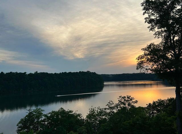 275 Lakeview Drive, Somerset, KY 42503