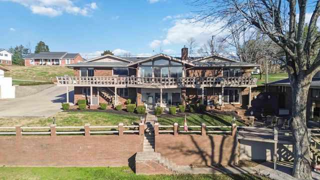 275 Lakeview Drive, Somerset, KY 42503