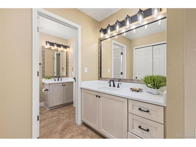 8475 Braun Loop, Arvada, CO 80005