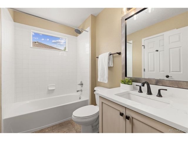 8475 Braun Loop, Arvada, CO 80005