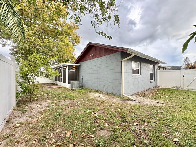 5305 FLYING EAGLE LANE, Kissimmee, FL 34746