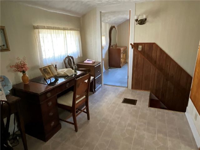 1012 Elm Street, Shelby, NY 14103