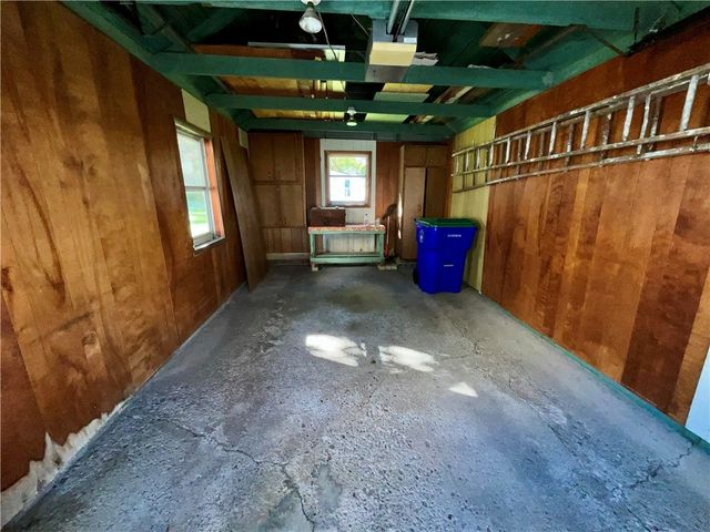 1012 Elm Street, Shelby, NY 14103