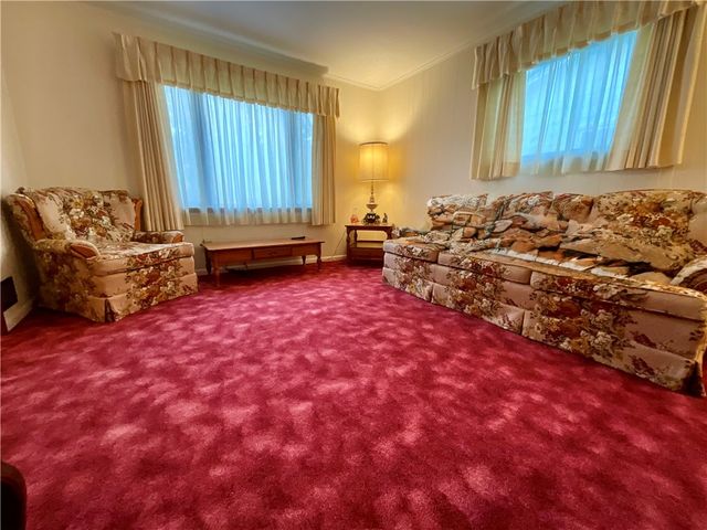 1012 Elm Street, Shelby, NY 14103