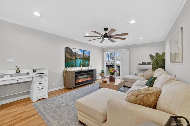 70 West Street C4, Harrison, NY 10528