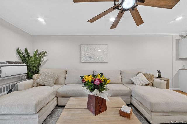 70 West Street C4, Harrison, NY 10528