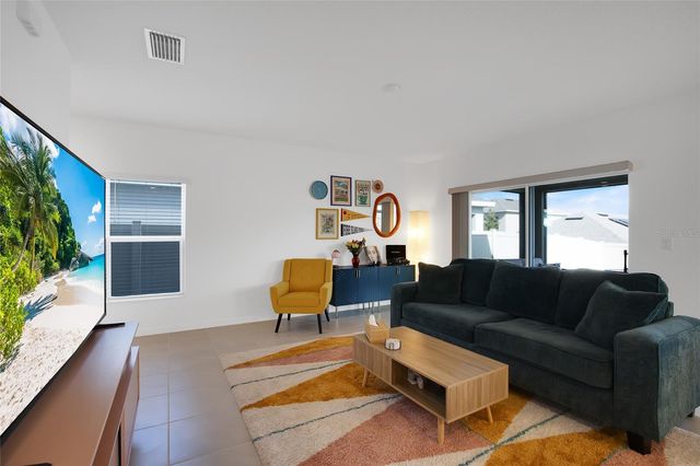 1601 SWAN SWIM DRIVE, Davenport, FL 33837