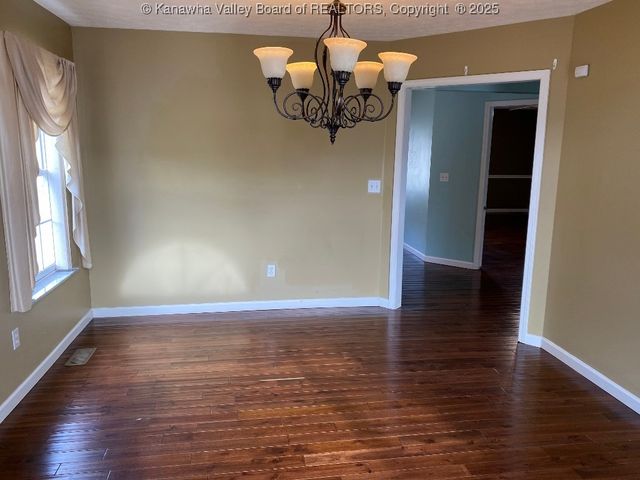 308 Spicywood Drive, Milton, WV 25541