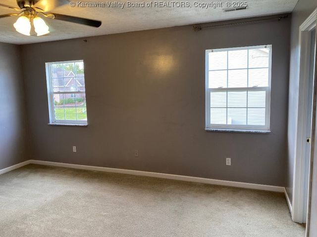 308 Spicywood Drive, Milton, WV 25541