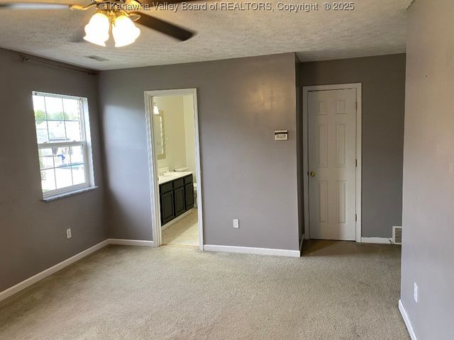 308 Spicywood Drive, Milton, WV 25541