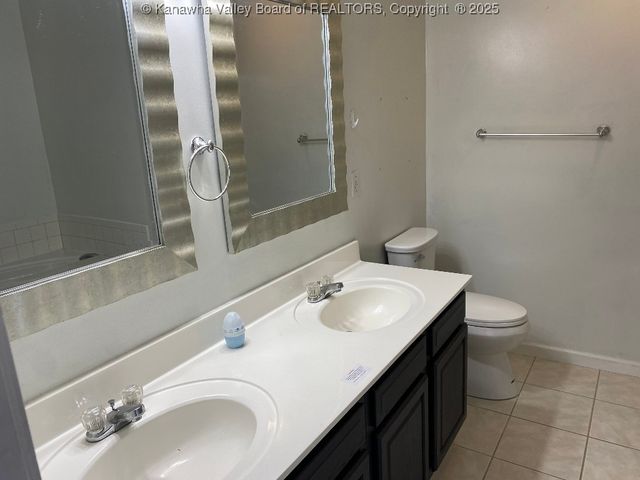 308 Spicywood Drive, Milton, WV 25541