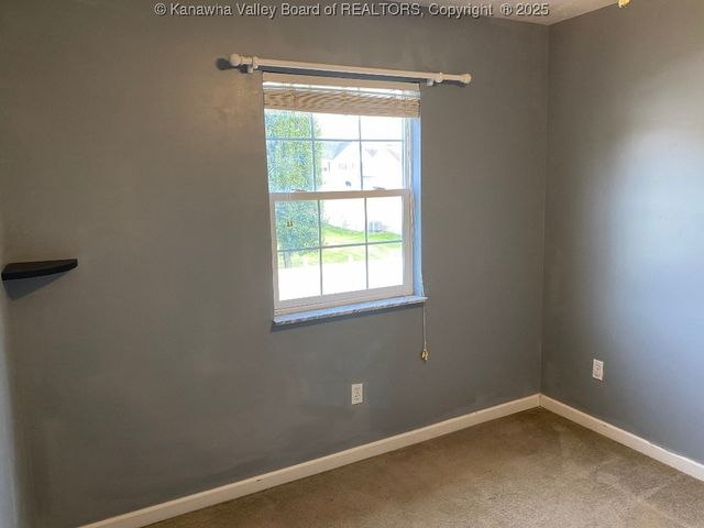 308 Spicywood Drive, Milton, WV 25541