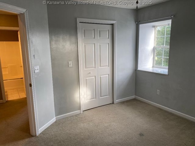 308 Spicywood Drive, Milton, WV 25541