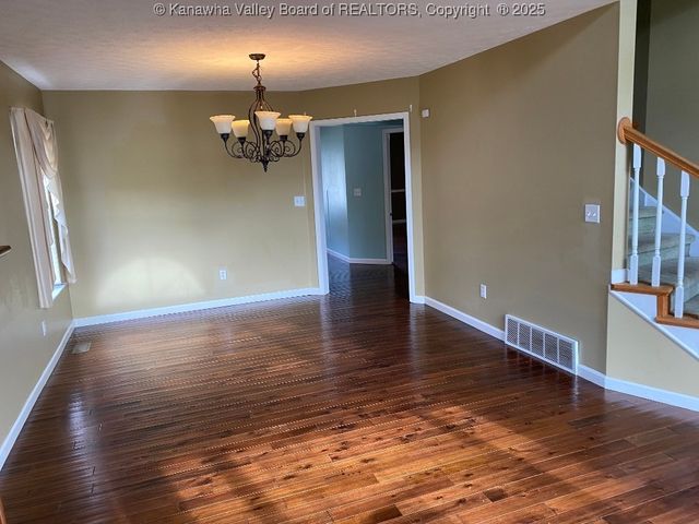 308 Spicywood Drive, Milton, WV 25541