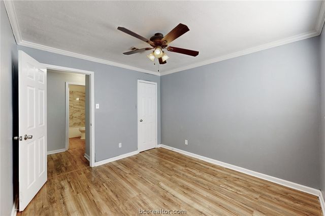 8 Willow Drive, Hearne, TX 77859