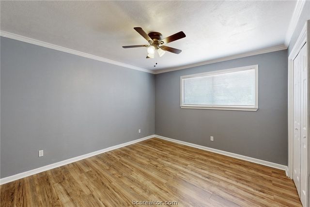 8 Willow Drive, Hearne, TX 77859