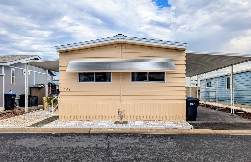 1065 Lomita Boulevard 428, Harbor City, CA 90710 — exterior