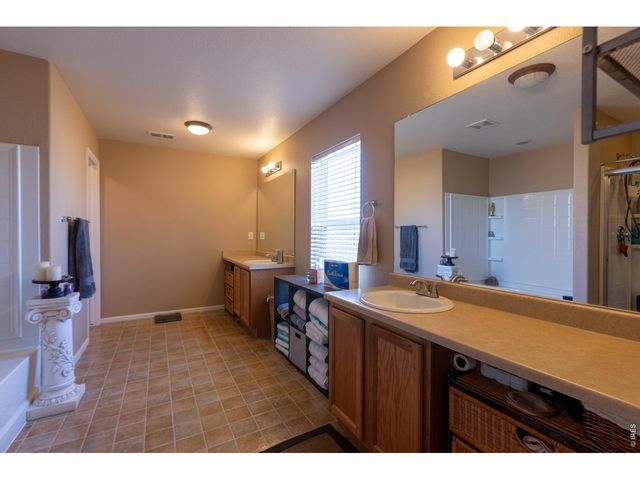 3547 Maplewood Ln, Johnstown, CO 80534
