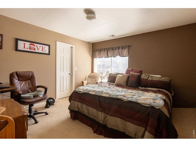 3547 Maplewood Ln, Johnstown, CO 80534