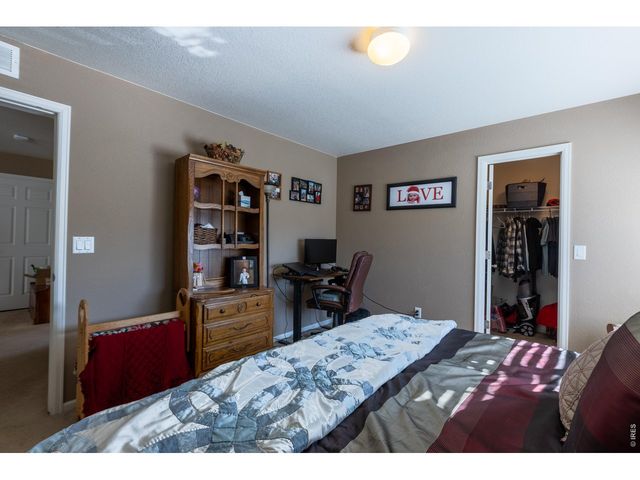 3547 Maplewood Ln, Johnstown, CO 80534