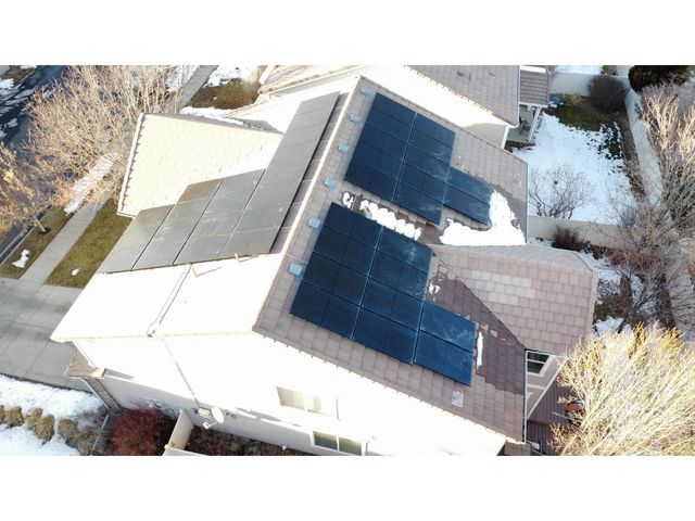 3547 Maplewood Ln, Johnstown, CO 80534