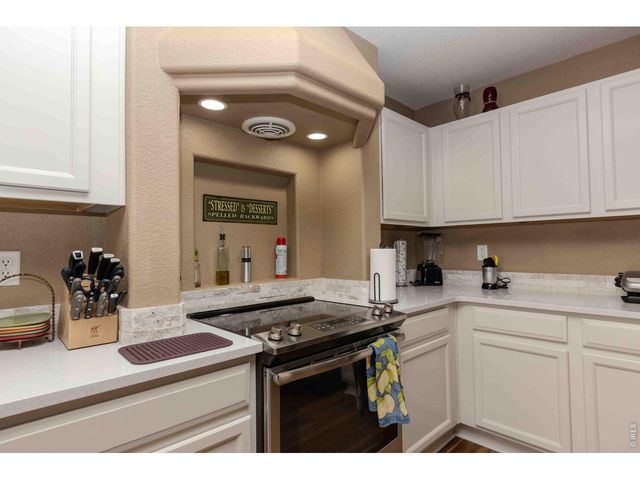 3547 Maplewood Ln, Johnstown, CO 80534