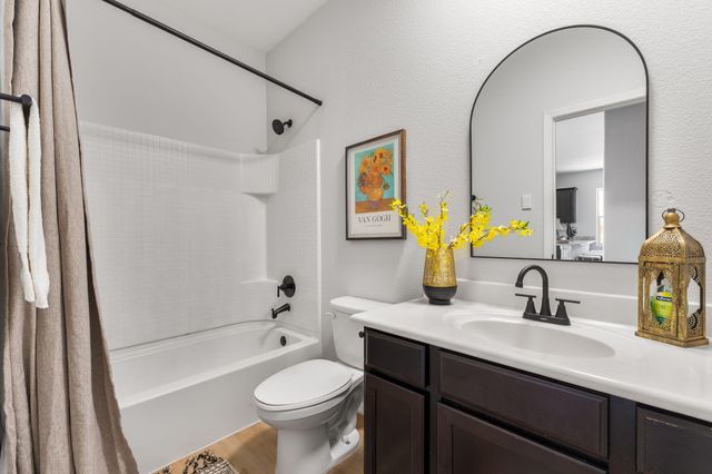 3543 Covered Wagon Road NE, Rio Rancho, NM 87144