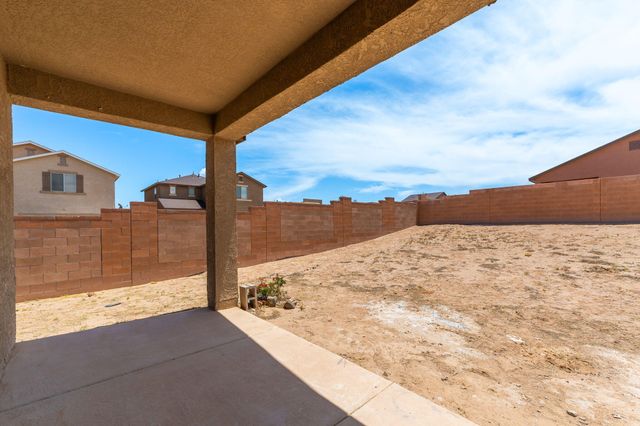 3543 Covered Wagon Road NE, Rio Rancho, NM 87144