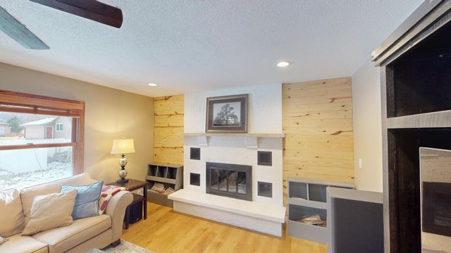 1210 Oak Avenue N, Onalaska, WI 54650